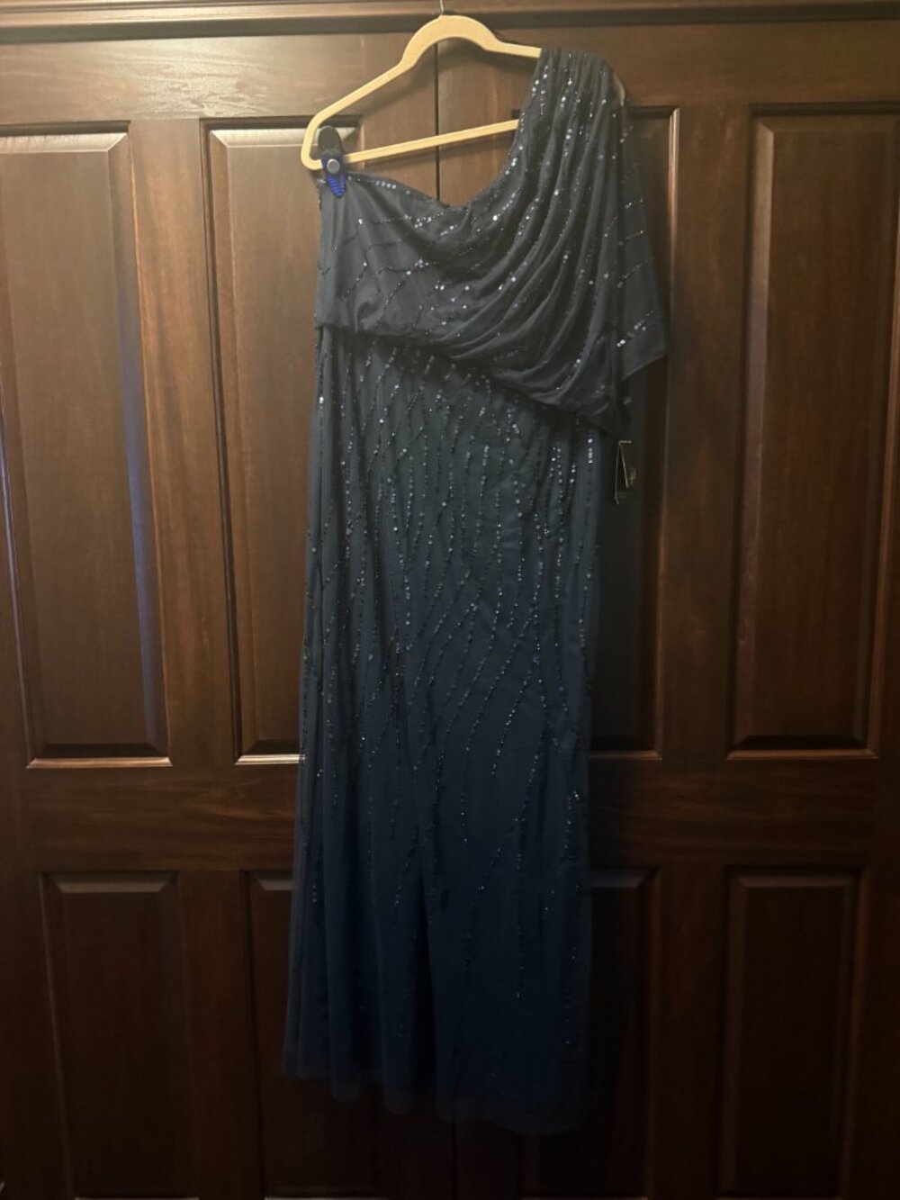 Adrianna Papell Women's Long Beaded One Shoulder Dress, size 18, Navy - Picture 3 of 4